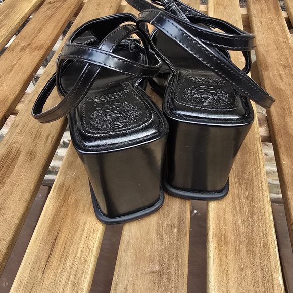 Vince Camuto Black Strappy Sandals with Block Heel - Picture 3 of 6